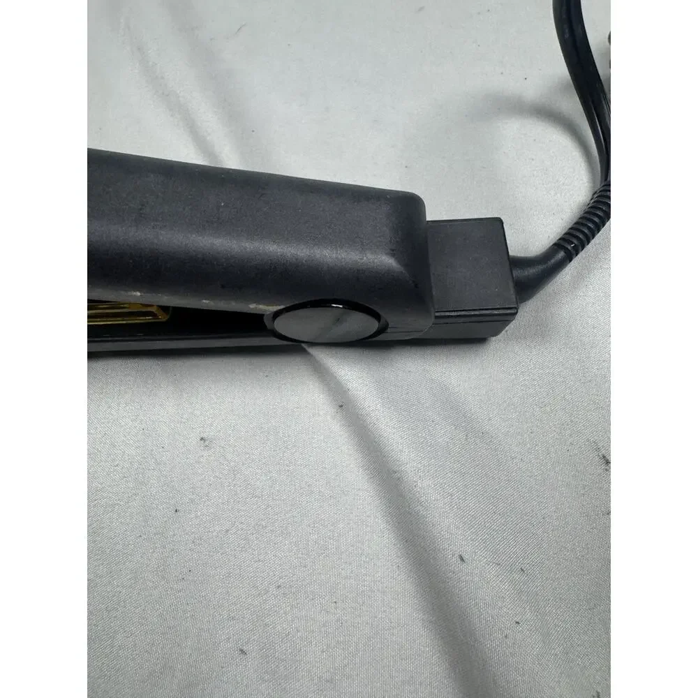 Ceramic Series by Helen of Troy Hair Straightener Flat Iron Tested Works